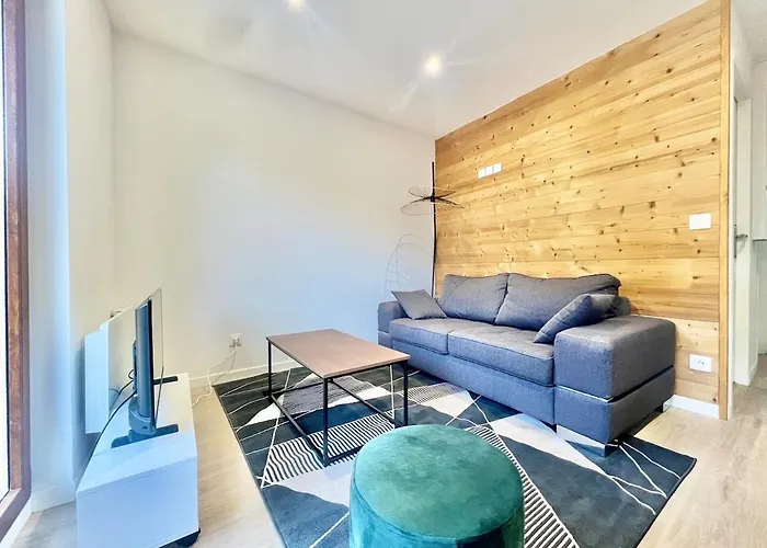 Confortable Balcon クリューズ